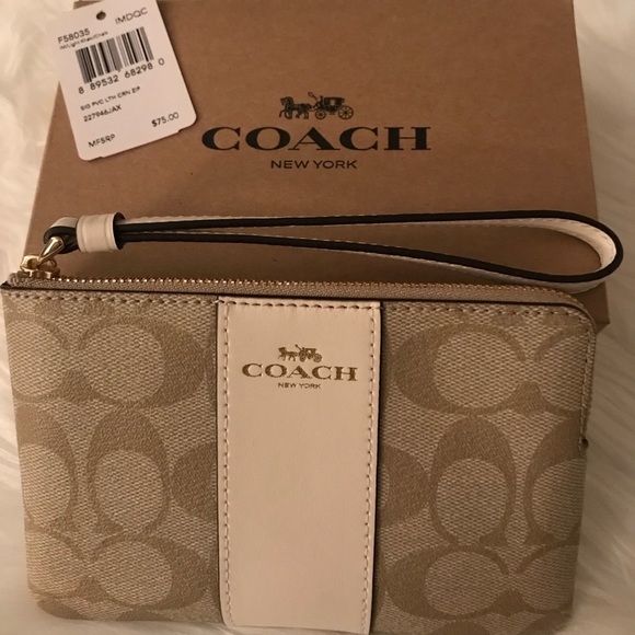 Coach Handbags - Coach Corner Zip Wristlet.